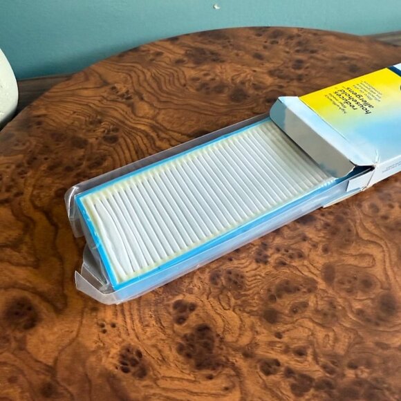 Bissell Febreze Style 8 & 14 Vacuum Filter Spring & Renewal - Picture 2 of 3